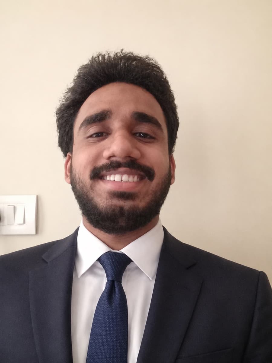 Umar Mohammed headshot